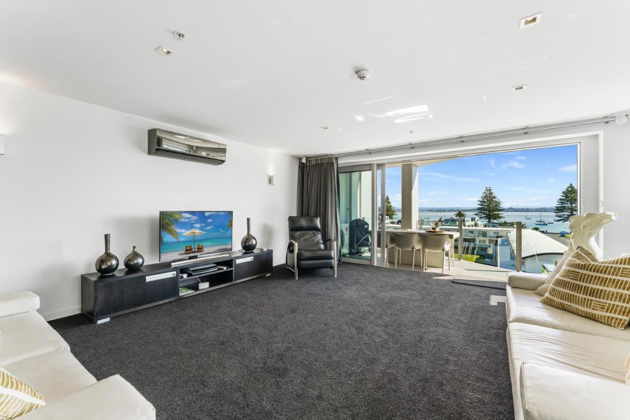 Luxury At The Caymans Lägenhet Mount Maunganui Exteriör bild